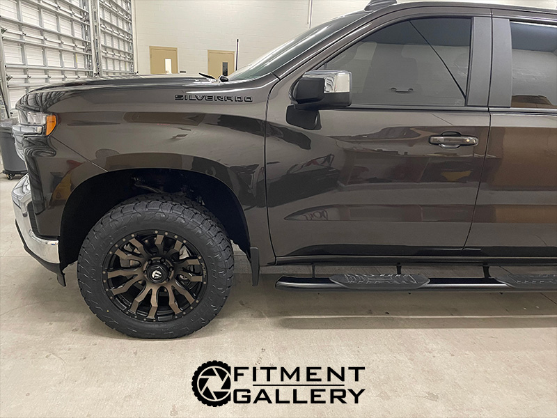 2021 Chevrolet Silverado 1500 Lt Fuel Blitz D674 20x9 Toyo Open Country At3 285 55r20 2 5 Inch Rough Country Leveling Kit 