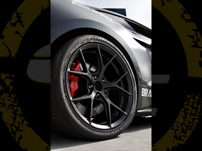 2021 Ford Mustang - Staggered MRR Wheels 295/30R19 Hoosier Tires