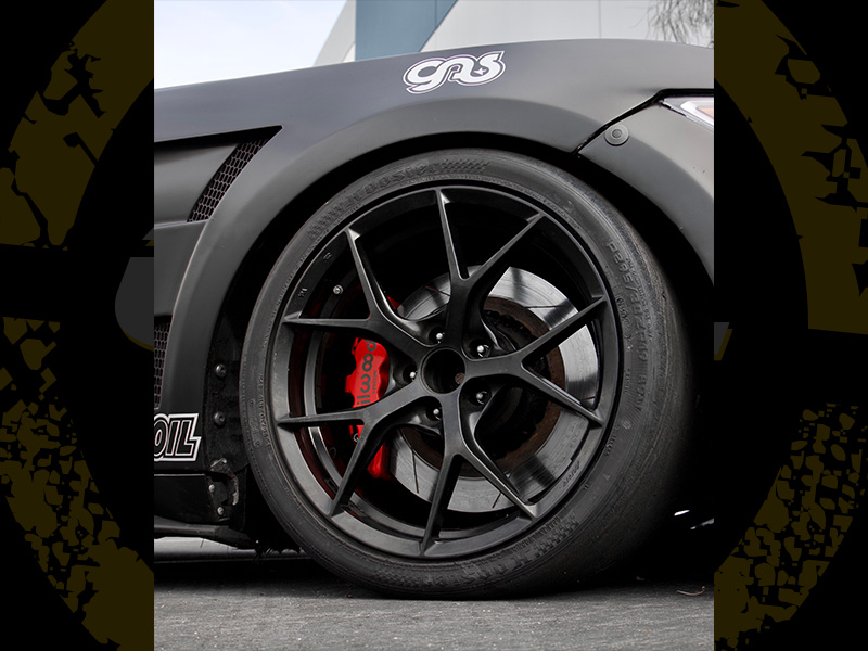 2021 Ford Mustang - Staggered MRR Wheels 295/30R19 Hoosier Tires
