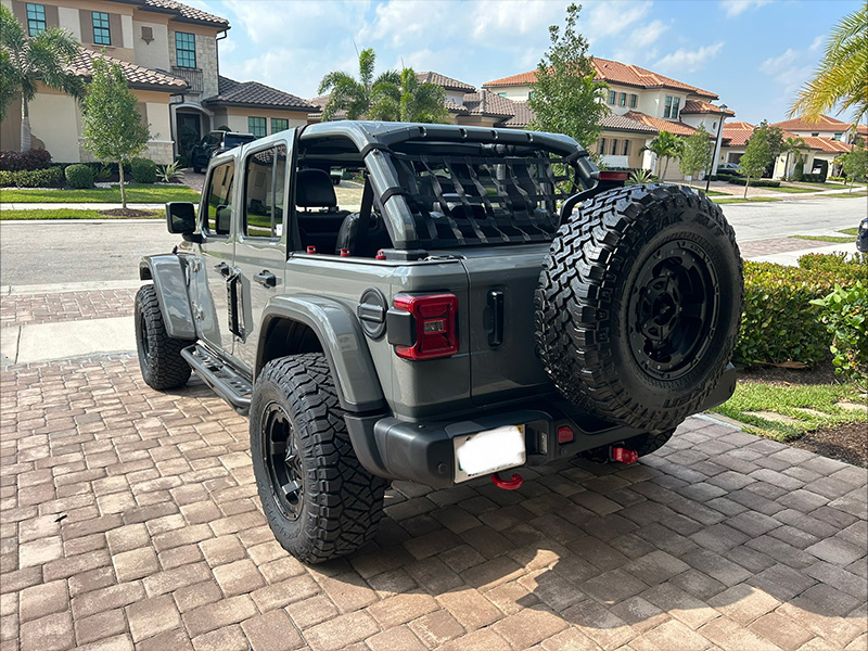2021 Jeep Wrangler - 17x9 XD Series Wheels 285/70R17 Nitto Tires