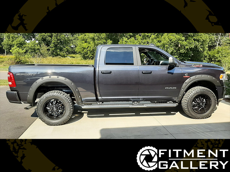 2021 Ram 2500 - 20x9 Fuel Offroad Wheels LT35x12.50R20 Mickey Thompson ...