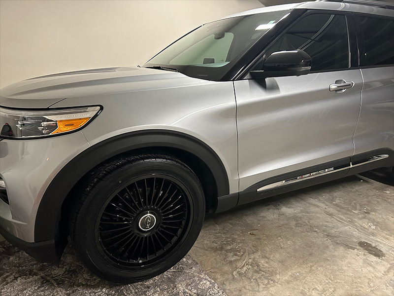 2023 Ford Explorer Limited Vct Spider 22x8 5 Nitto Nt420v 275 45r22 