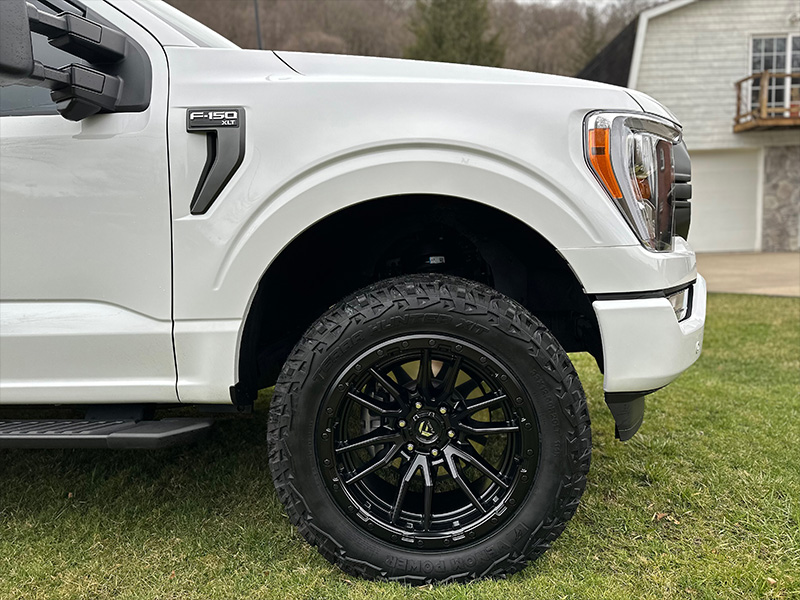 2023 Ford F150 Xlt Fuel Rebel 20x10 Venom Power Xt 33x12 50r20 2 5in Motofab Leveling Kit 