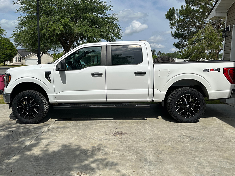 2023 Ford F150 Xlt Hardrock H700 20x9 Venom Power Trail Hunter Rt 33x12 50r20 2023 Ford F150 Xlt Hardrock H700 20x9 Venom Power Trail Hunter Rt 33x12 50r20