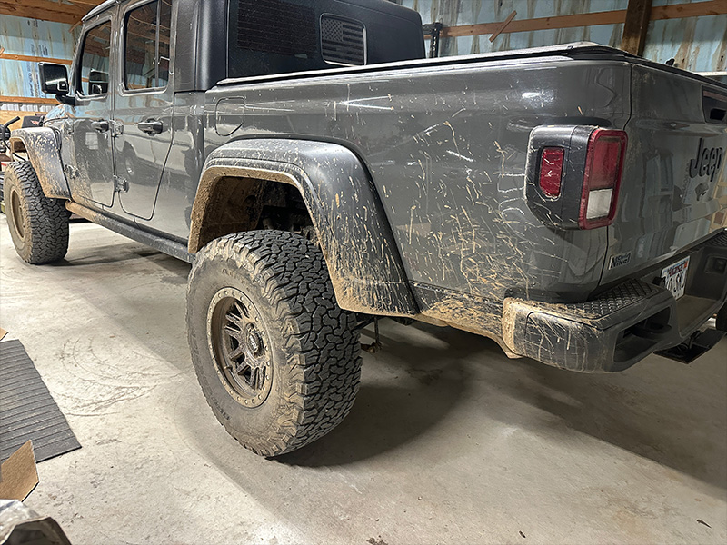 2023 Jeep Gladiator Sport Dirty Life Canyon Pro 17x9 Bfgoodrich Ko2 315 70r17 Aev 2 5in Suspension Lift 