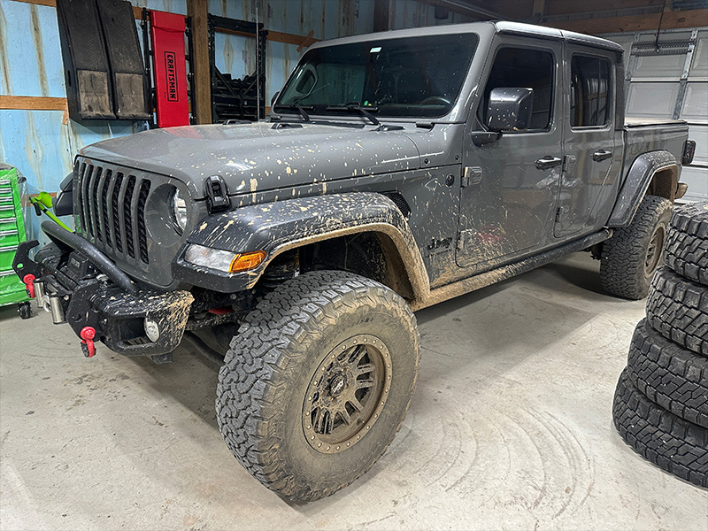 2023 Jeep Gladiator Sport Dirty Life Canyon Pro 17x9 Bfgoodrich Ko2 315 70r17 Aev 2 5in Suspension Lift 