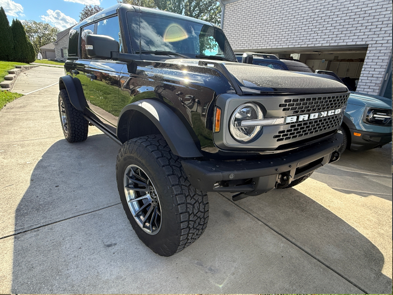 2024 Ford Bronco Badlands 20x10 10 37x1250r20 Toyo Open Country At3 2024 Ford Bronco Badlands 20x10 10 37x1250r20 Toyo Open Country At3