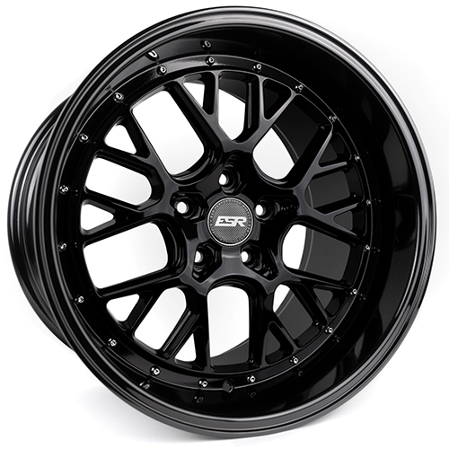 ESR CS11 Gloss Black - Part Number 88551430 CS11GBLK ESR CS11 Gloss Black Photo